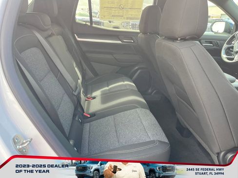 New 2026 GMC Terrain Elevation image 17