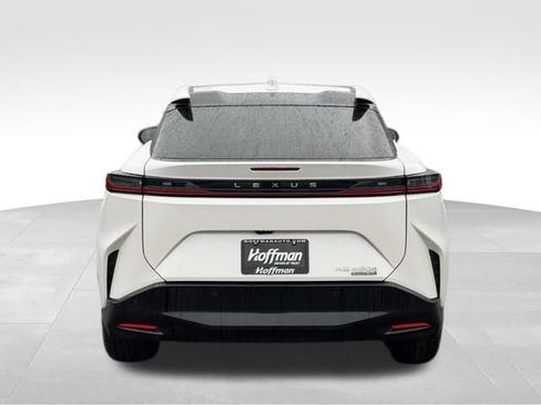 Used 2023 Lexus RZ 450e Premium w/ Accessory Package (2T) image 6