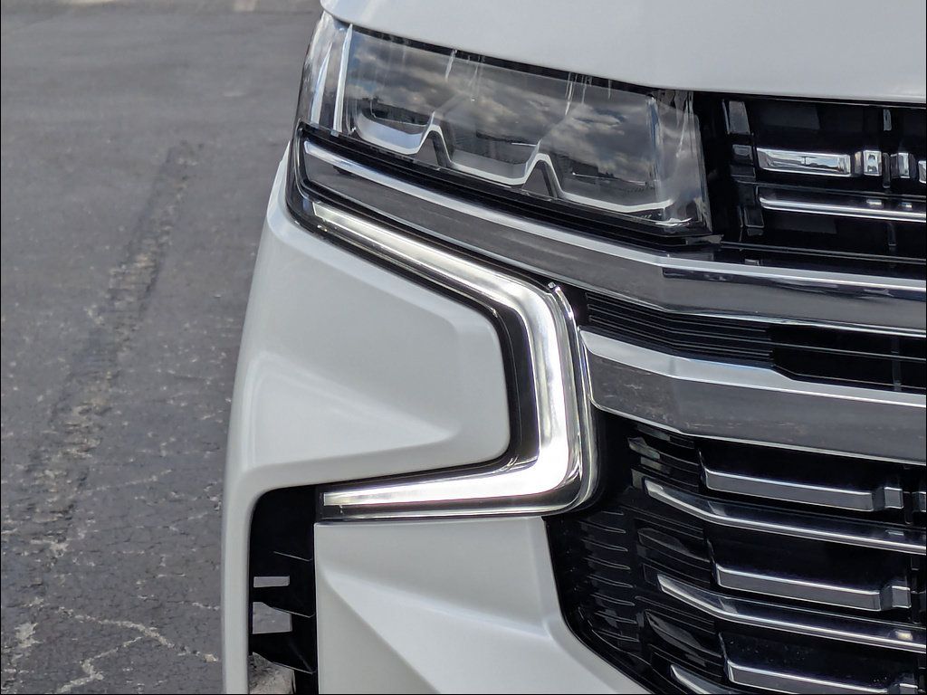 Certified 2024 Chevrolet Tahoe Premier w/ Advanced Technology Package AWD/4WD image 11