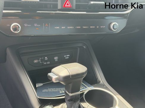 New 2026 Kia K5 LXS FWD image 17