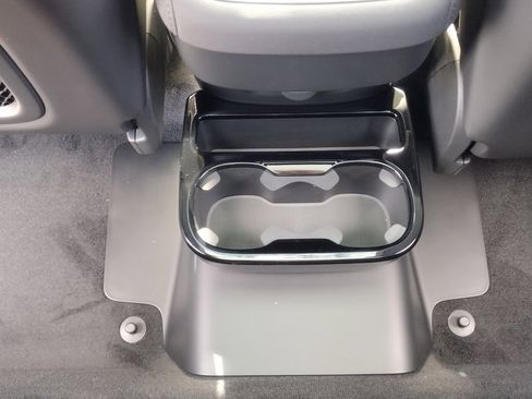 New 2026 Volvo XC90 B6 Plus image 25