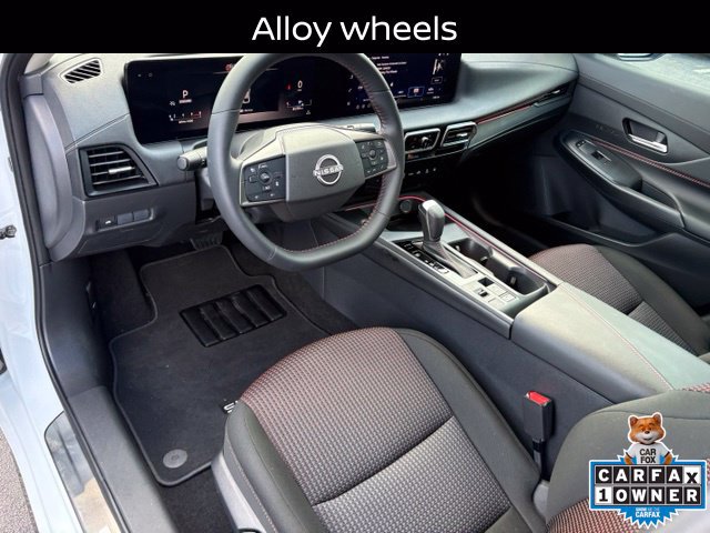 Used 2026 Nissan Sentra SR w/ Floor Mat Package FWD image 27