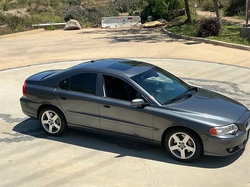 Used 2005 Volvo S60 R AWD/4WD image 18