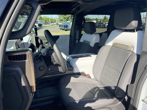 Used 2024 GMC Hummer EV 3X image 20