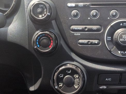 Used 2013 Honda Fit Sport image 20