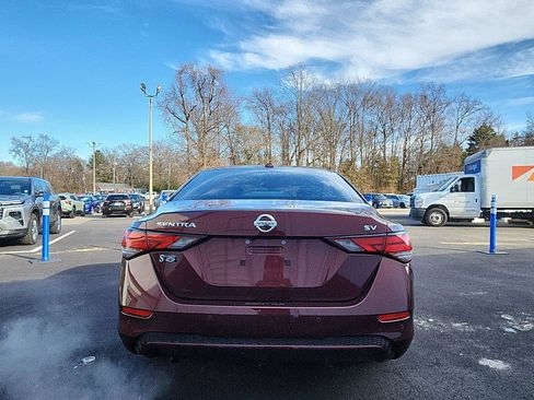 Used 2021 Nissan Sentra SV image 4