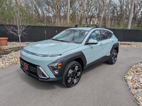Certified 2024 Hyundai Kona SEL AWD/4WD image 1