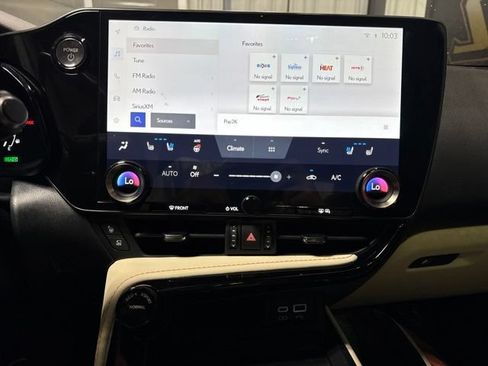 Used 2024 Lexus NX 350h AWD w/ Vision Package image 9