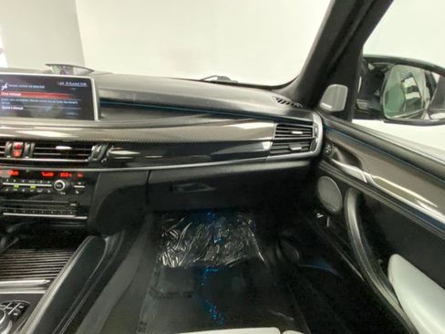 Used 2017 BMW X5 M image 26