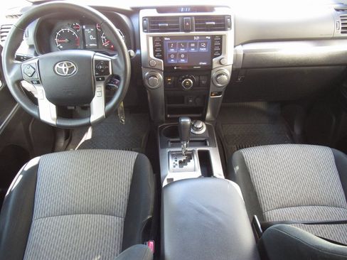 Certified 2020 Toyota 4Runner SR5 image 29