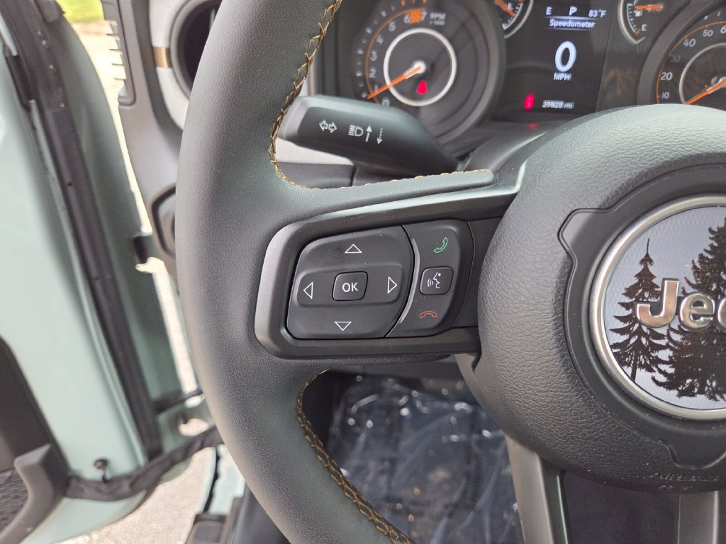 Used 2024 Jeep Wrangler Unlimited Sport AWD/4WD image 34