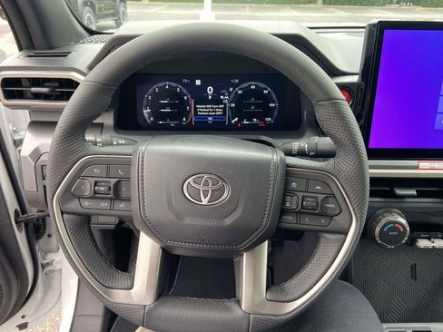 New 2026 Toyota Tacoma TRD Off-Road AWD/4WD image 25