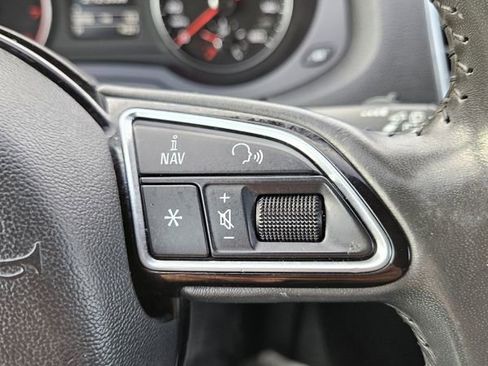 Used 2018 Audi Q3 2.0T Premium Plus w/ Premium Plus Package image 14