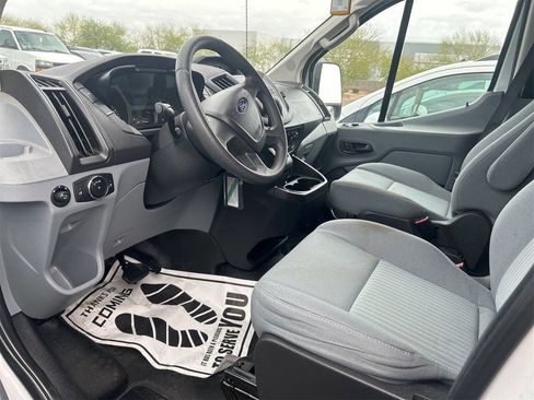 Used 2015 Ford Transit 150 130 Low Roof RWD image 4