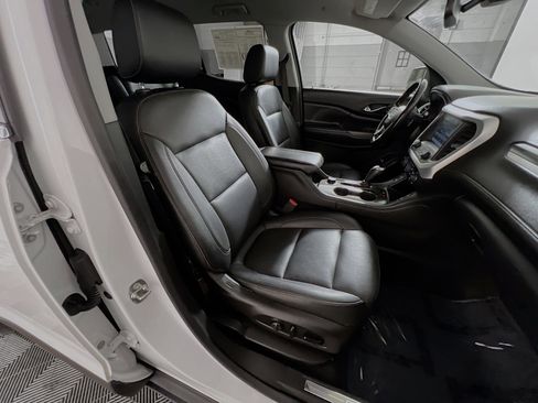 Used 2019 GMC Acadia SLT image 31