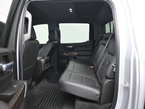 Used 2021 Chevrolet Silverado 1500 LT Trail Boss w/ Convenience Package II AWD/4WD image 29