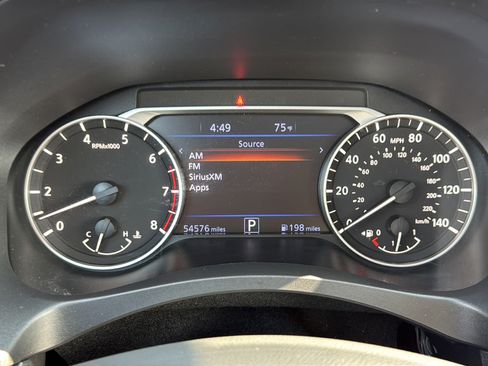Used 2024 Nissan Altima 2.5 SV w/ SV Premium Package FWD image 20