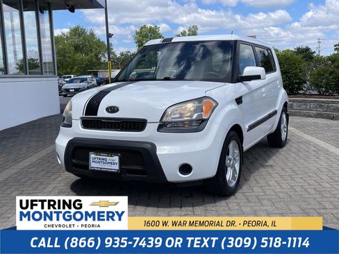 Used 2010 Kia Soul + FWD image 1