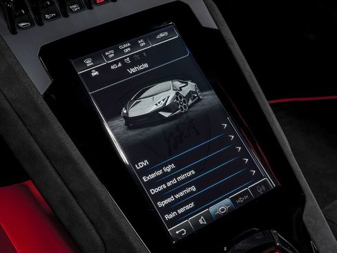 Used 2024 Lamborghini Huracan Tecnica RWD image 27