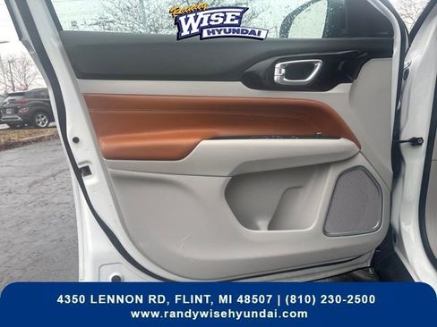 Used 2022 Jeep Compass Limited AWD/4WD image 12