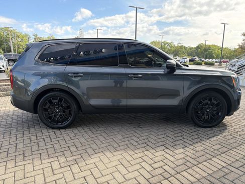 Used 2022 Kia Telluride SX w/ SX Prestige Package AWD/4WD image 6