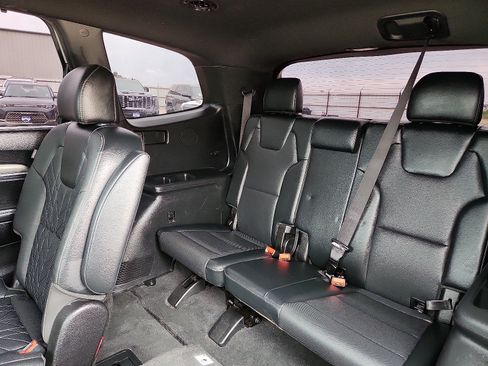 Used 2024 Kia Telluride EX X-Line AWD/4WD image 9