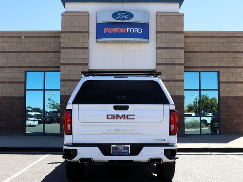 Used 2019 GMC Sierra 1500 AT4 w/ AT4 Premium Package AWD/4WD image 7