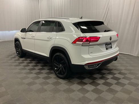 Used 2022 Volkswagen Atlas Cross Sport SE AWD/4WD image 4