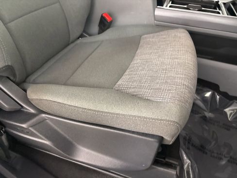 Used 2024 Ford F250 XLT w/ FX4 Off-Road Package image 24