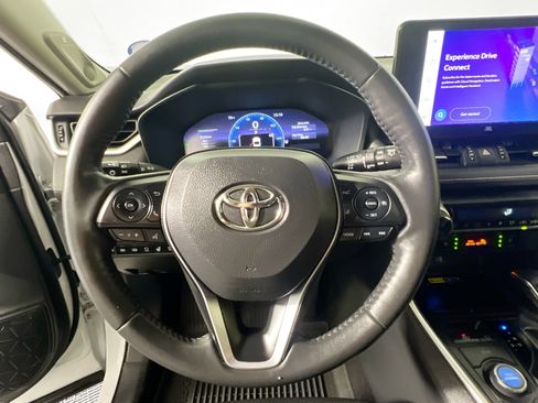 Used 2024 Toyota RAV4 Limited image 17