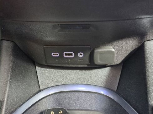 Used 2022 Chevrolet Malibu LT image 25