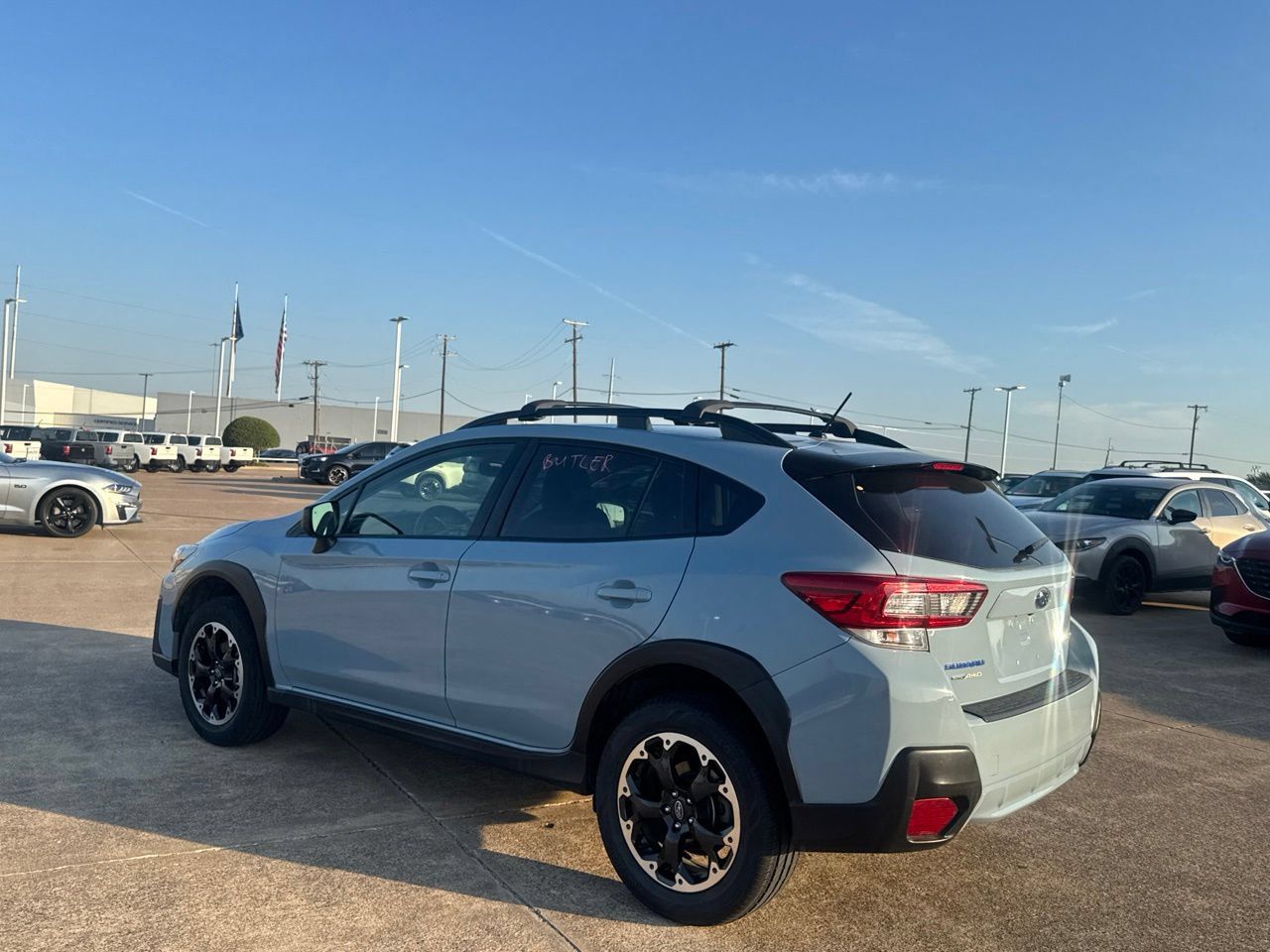 Used 2022 Subaru Crosstrek 2.0i AWD/4WD image 17