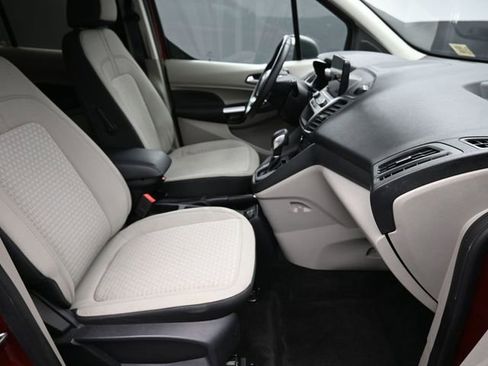 Used 2021 Ford Transit Connect XLT image 31