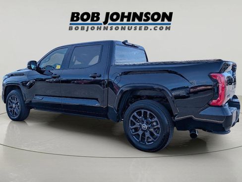 Used 2024 Toyota Tundra Platinum image 4