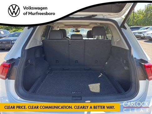 Used 2018 Volkswagen Tiguan SEL Premium AWD/4WD image 14