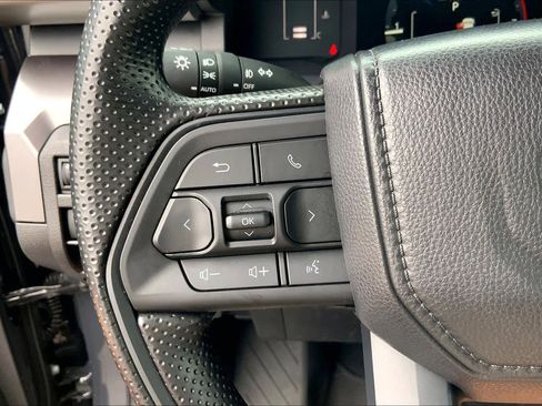 Used 2026 Toyota Tacoma SR5 AWD/4WD image 24
