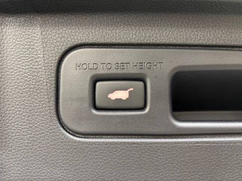 Certified 2025 Honda Pilot EX-L image 34