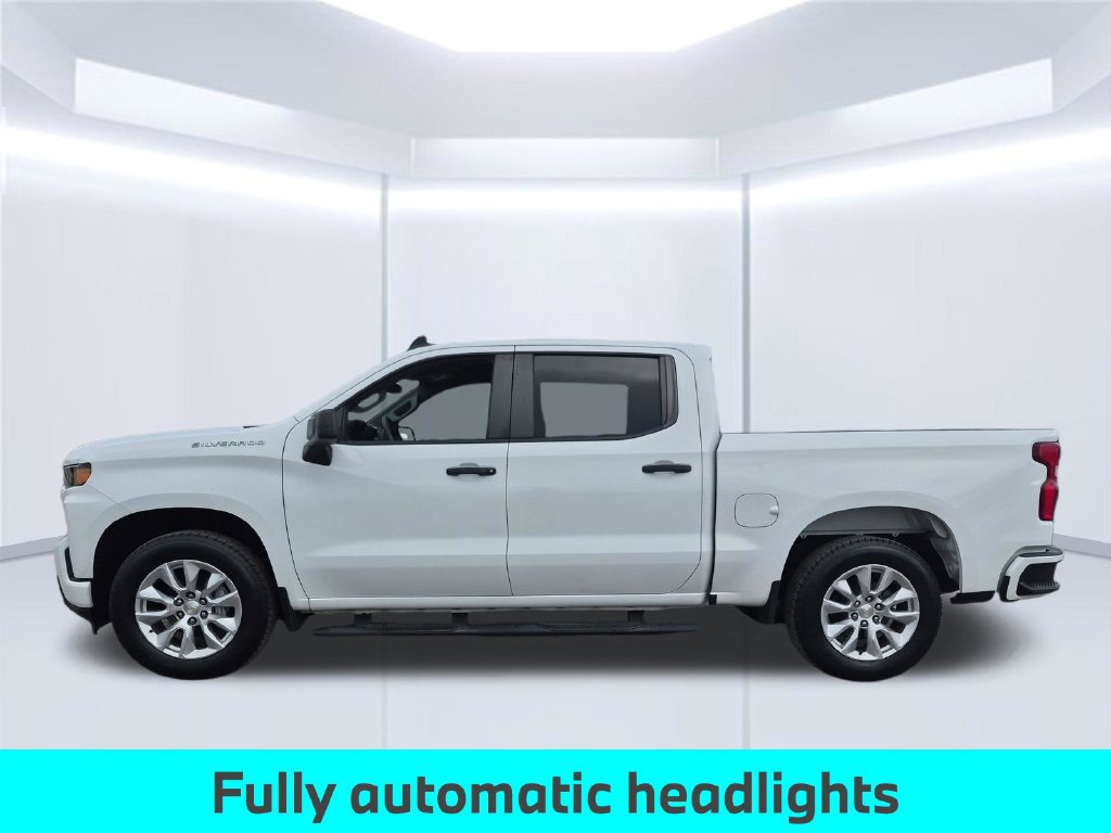 Used 2021 Chevrolet Silverado 1500 Custom RWD image 2