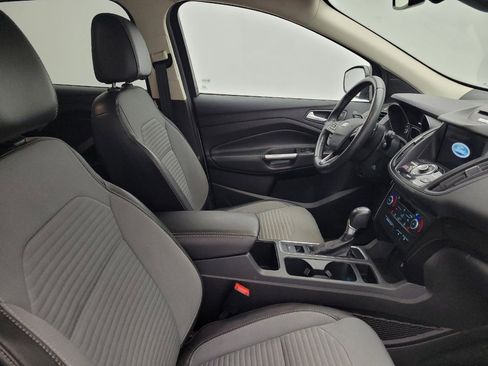 Used 2017 Ford Escape Titanium image 21