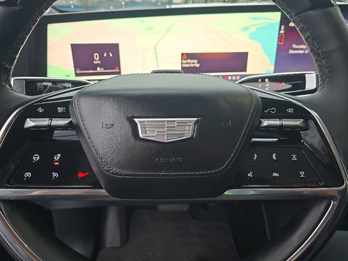 Used 2025 Cadillac Escalade IQ Sport 2 image 29