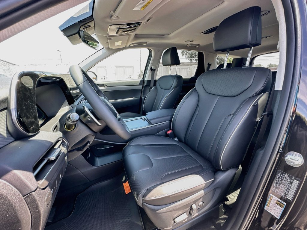 Certified 2025 Hyundai Palisade XRT FWD image 16