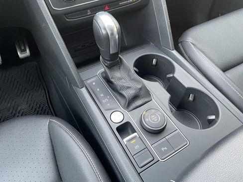 Used 2021 Volkswagen Atlas SE w/ Panoramic Sunroof Package image 26