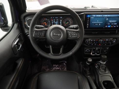 New 2026 Jeep Gladiator Sport image 19