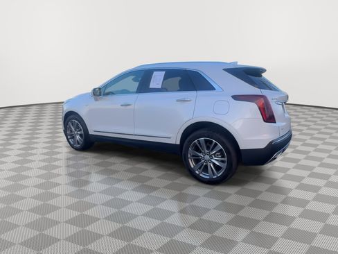 Used 2025 Cadillac XT5 Premium Luxury image 6