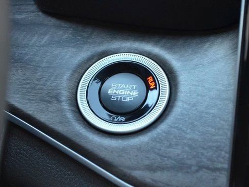 New 2025 Jeep Grand Cherokee Limited image 22