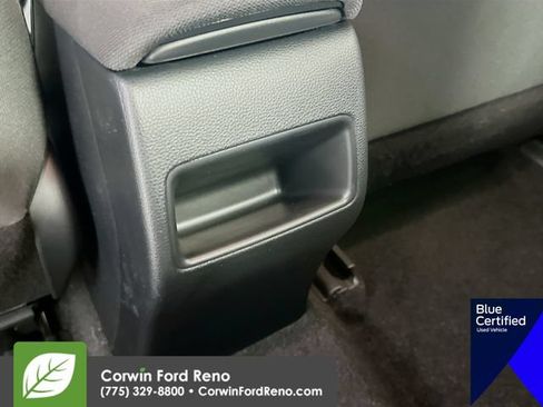 Used 2021 Toyota Corolla LE FWD image 28