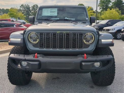 New 2025 Jeep Wrangler Unlimited Rubicon image 8