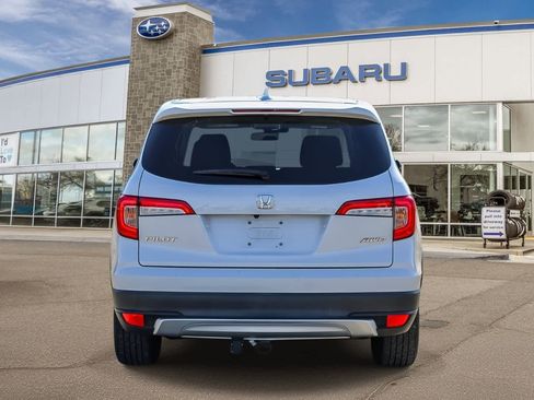 Used 2020 Honda Pilot EX image 3