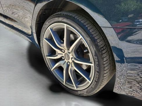 Used 2022 Genesis G70 2.0T w/ Prestige Package RWD image 36