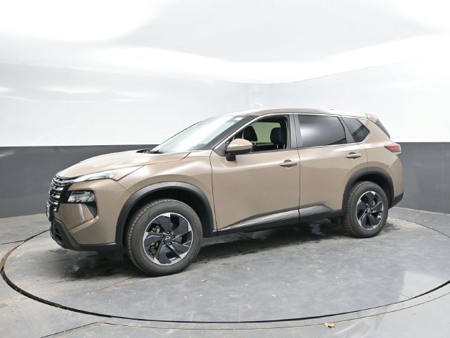 Used 2025 Nissan Rogue SV AWD/4WD image 7